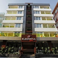 Kleopatra Suit Hotel